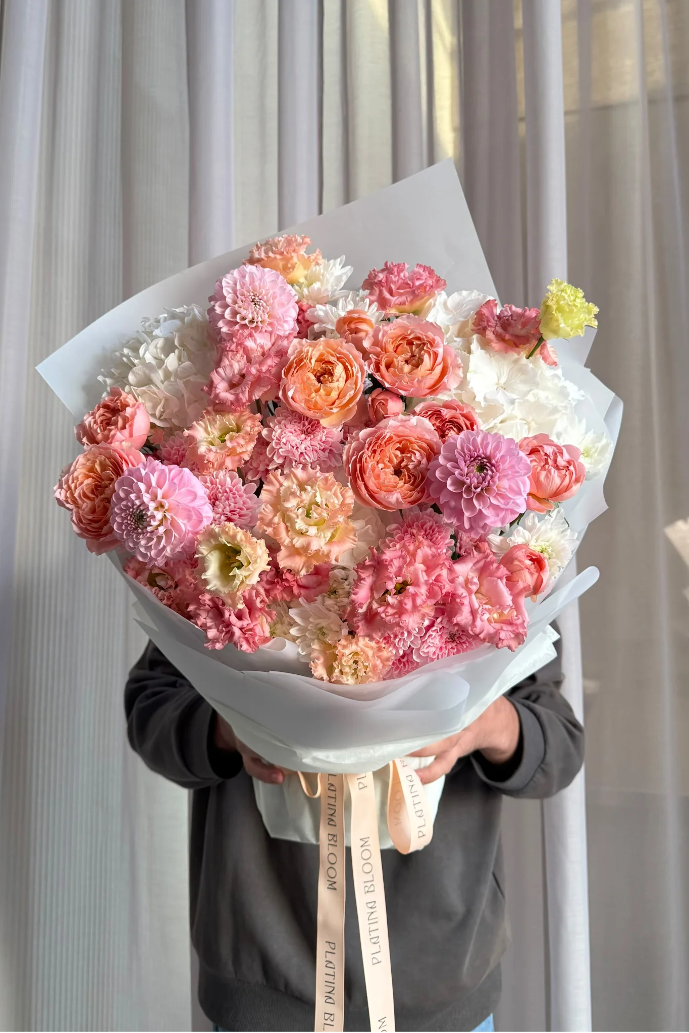 The Analogous Stand Bouquet